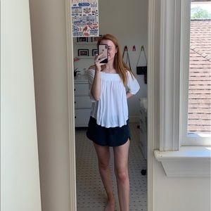 White off the shoulders short sleeve top